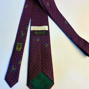 Gucci Men's Tie in Rich Purple with Pattern